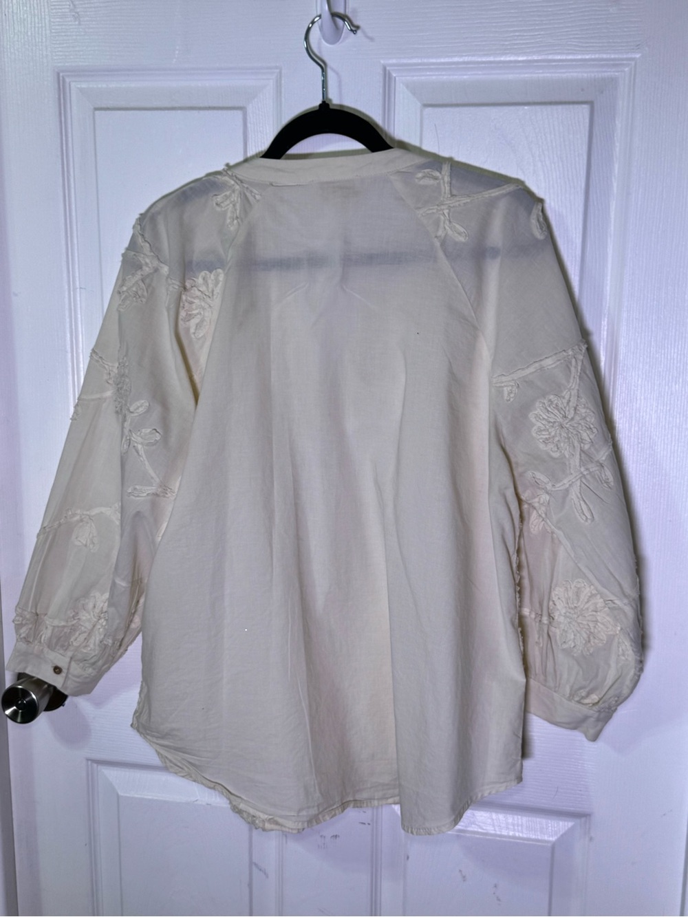Hester & Orchard Cream Embroidered Floral Cotton - Picture 4 of 10